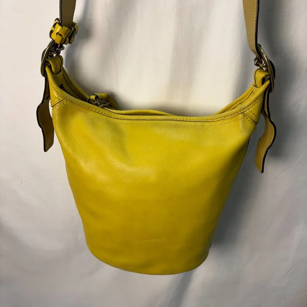 Coach Yellow Leather Shoulder Bag Hobo Purse Glove Leather Plaid Lining Y2K - Picture 3 of 9